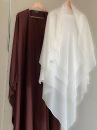 BUTTERFLY ABAYA
